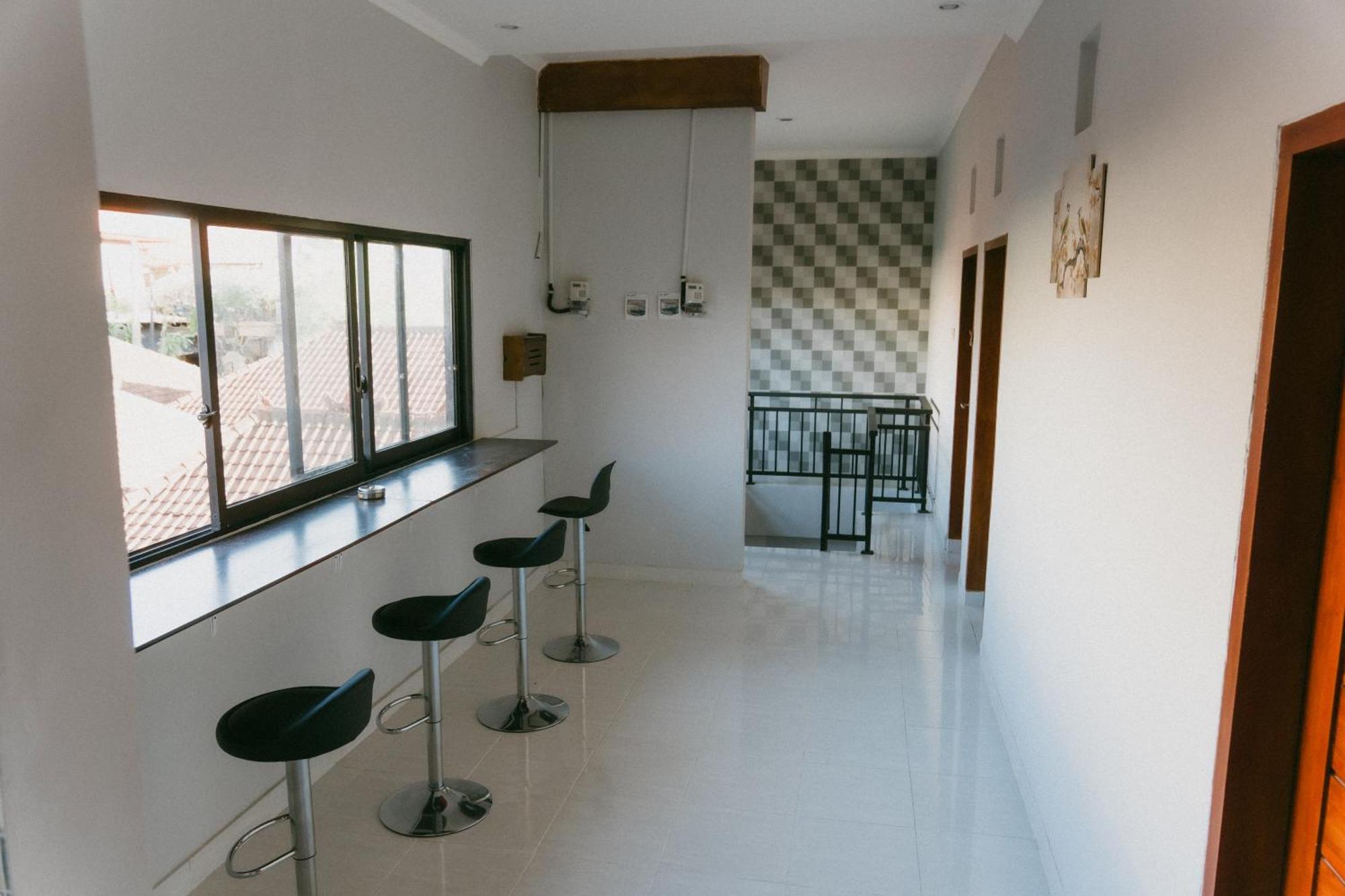 Dara House Apartamento Kuta Lombok Exterior foto